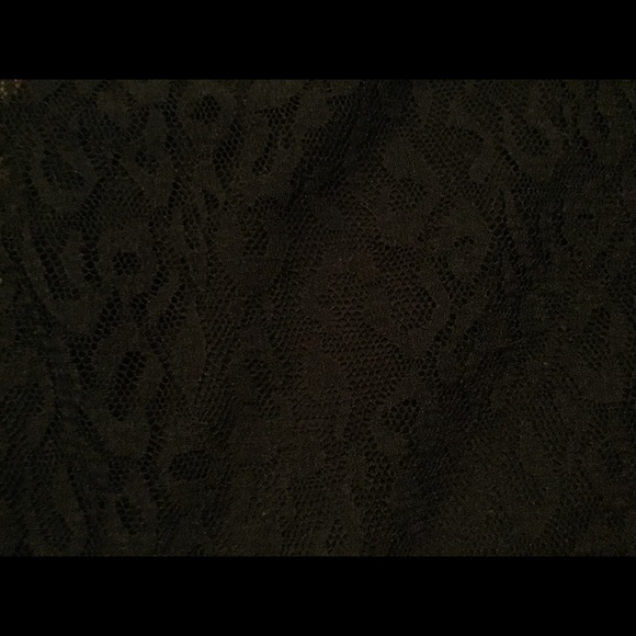 Outfit - Picture 2 of 2